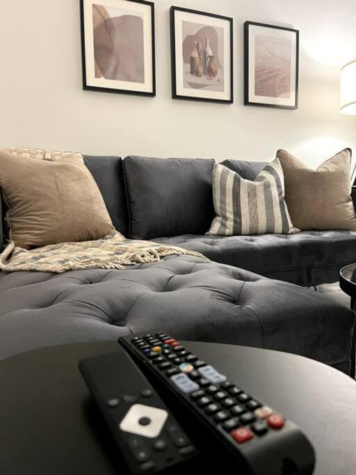 Walking Distance To St Boniface, Easy Parking Villa Winnipeg Ngoại thất bức ảnh
